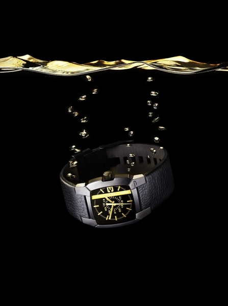 Photograph Tal Silverman Diesel Watch Liquid Gold on One Eyeland